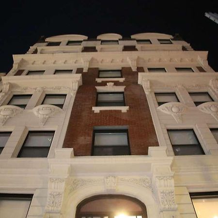 Mayfair Hotel, Ascend Hotel Collection New York Exterior photo