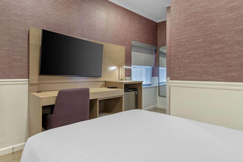 Mayfair Hotel, Ascend Hotel Collection New York Room photo