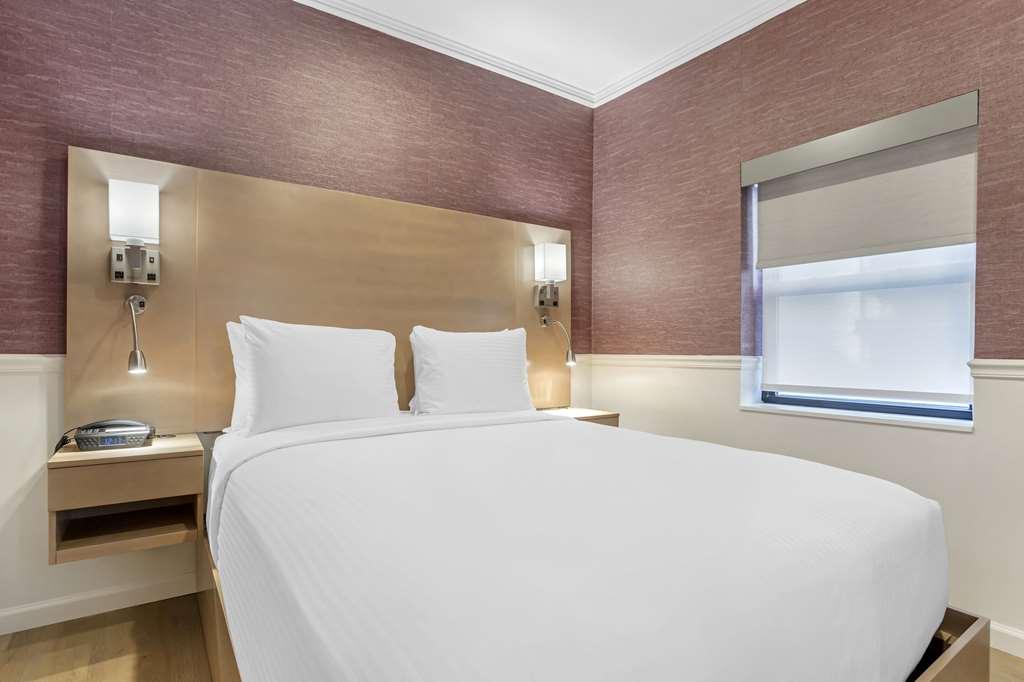 Mayfair Hotel, Ascend Hotel Collection New York Room photo