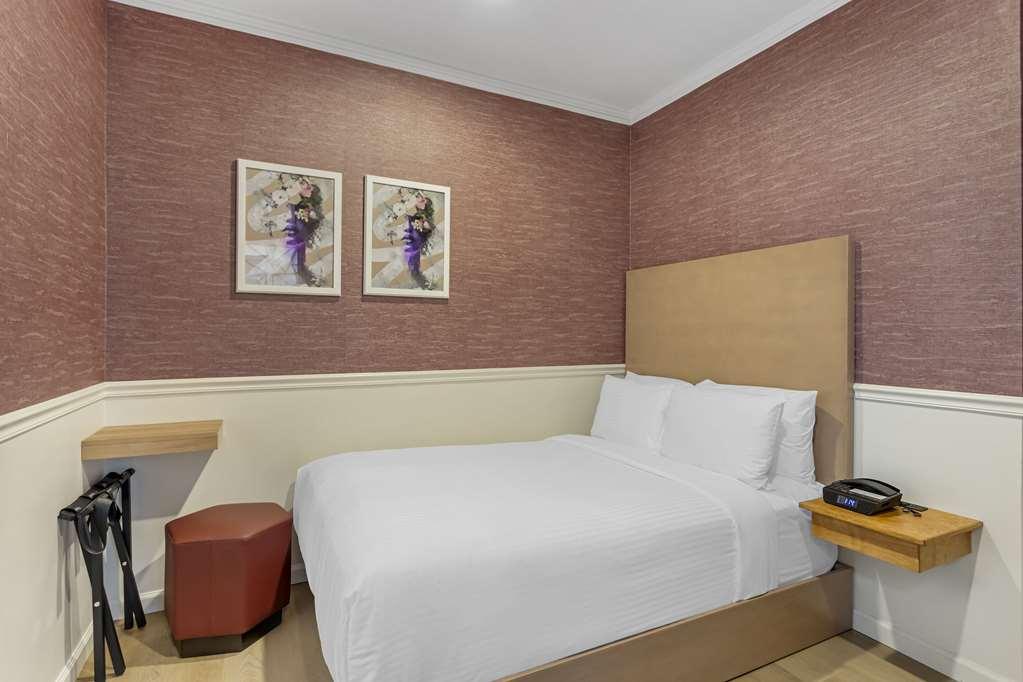 Mayfair Hotel, Ascend Hotel Collection New York Room photo