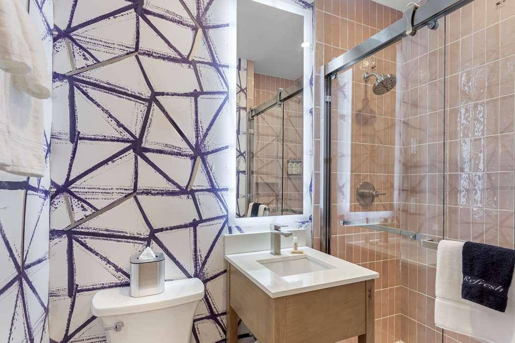 Mayfair Hotel, Ascend Hotel Collection New York Room photo