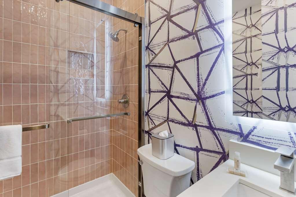 Mayfair Hotel, Ascend Hotel Collection New York Room photo
