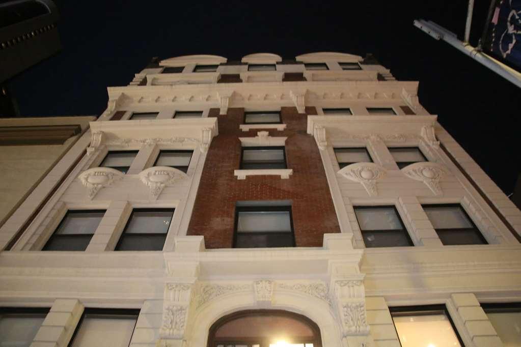 Mayfair Hotel, Ascend Hotel Collection New York Exterior photo